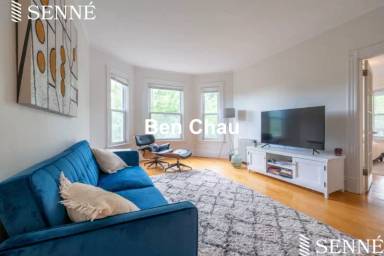 Main picture of 128 Magazine St