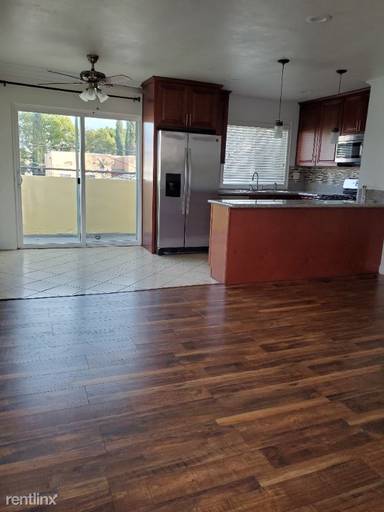 Main picture of 528 N Alexandria Ave