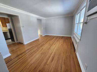 Main picture of 642 Ellington Rd