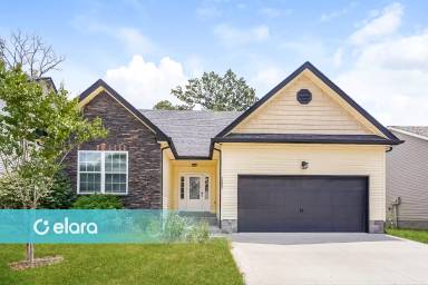 Main picture of 3655 Fox Tail Dr