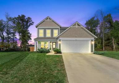 Main picture of 774 Mallard Lake Blvd