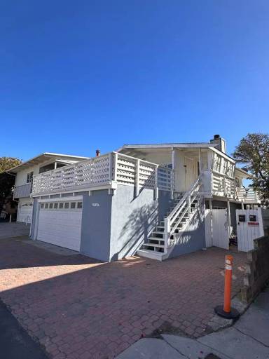 Main picture of 1064 Bangor Ln