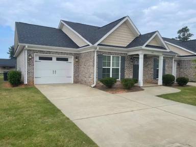 Main picture of 1082 Wildlife Cir