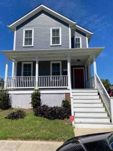 Main picture of 11 W Fells St