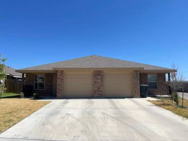 Main picture of 6109 Amelia Earhart Blvd