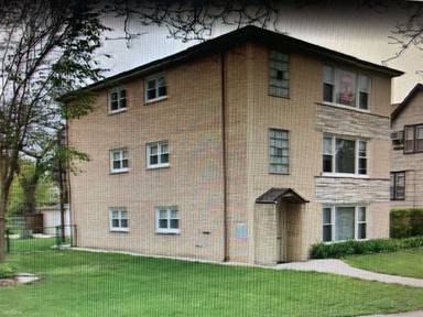 Main picture of 5262 W Windsor Ave