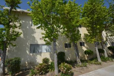 Main picture of 974 Ashland Ave