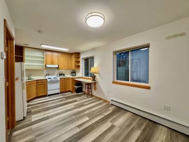 Main picture of 9126 Wolfram Way