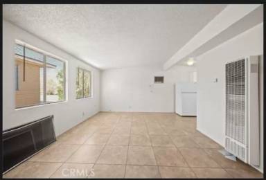 Main picture of 6556 Sahara Ave