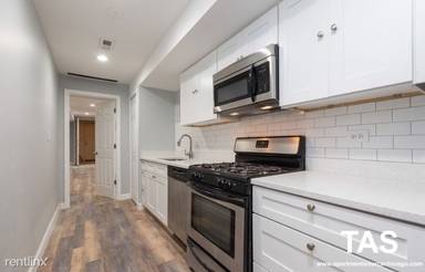 Main picture of 1641 W Huron St