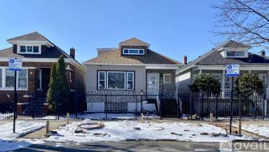 Main picture of 8330 S Essex Ave