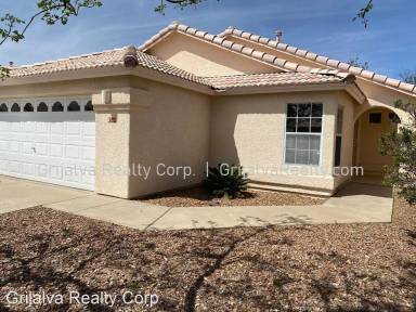 Main picture of 8244 S Placita del Parque