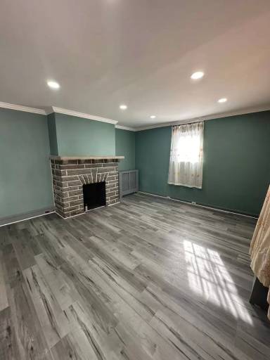 Main picture of 6417 Market St