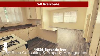 Main picture of 251 S Lake Ave