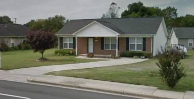 Main picture of 908 Rauhut St