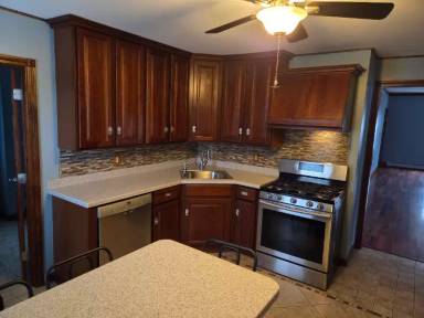 Main picture of 163 Prospect St