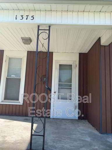 Main picture of One Bedroom one Bathroom Double Available In Springfield