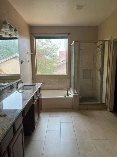 Main picture of 5415 W Buffalo St