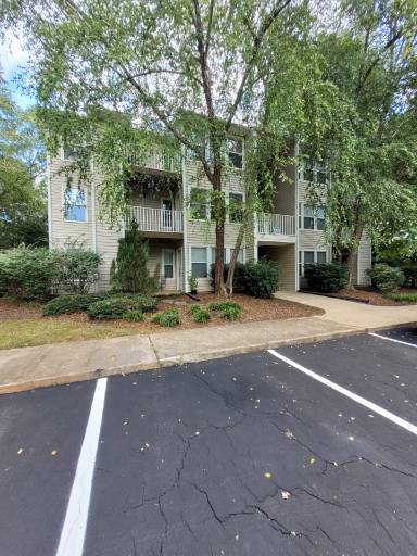 Main picture of 1300 Hillbrow Ln