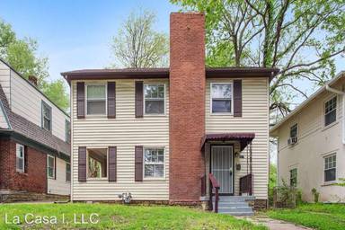 Main picture of 5412 Michigan Ave