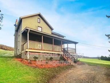 Main picture of 1724 Steam Valley Rd