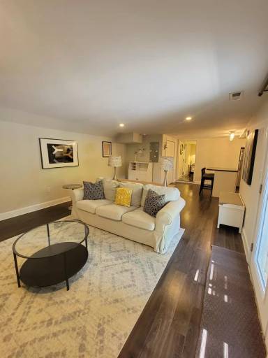 Main picture of 808 Cross Lanes Dr