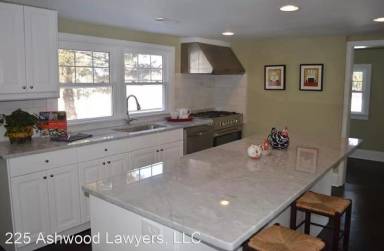 Main picture of 1307 Squire Dr