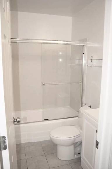 Main picture of 2515 Orange Ave