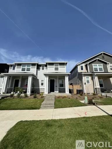 Main picture of 8257 SE Kinnaman St
