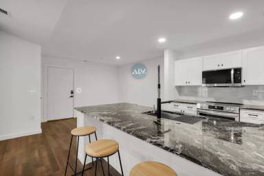 Main picture of Summer House