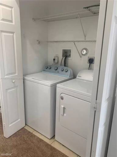 Main picture of 14375 SW 10th St