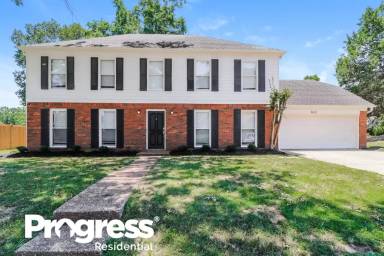 Main picture of 8631 Debbie Kay Ln