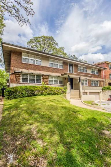 Main picture of 8301 Delmar Blvd
