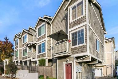 Main picture of 4346 7th Ave NE