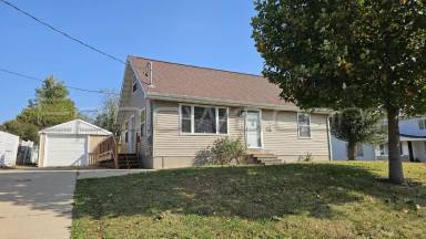 Main picture of 130 Outlook Dr SW