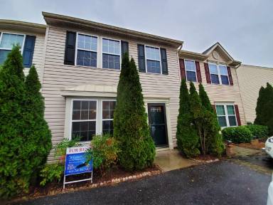 Main picture of 618 Wye Oak Dr