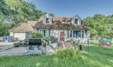 Main picture of 5N540 Central Rd