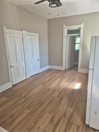 Main picture of 611 Nichol Ave