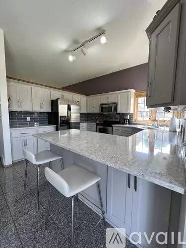 Main picture of 1316 Earle Way