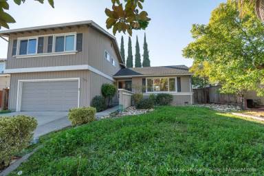 Main picture of 1062 Edenbury Ln