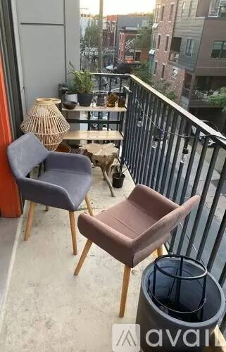 Main picture of 118 W Laurel St