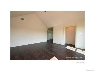 Main picture of 503 Oak Ridge Dr
