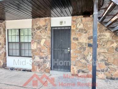 Main picture of 3969 Southlawn Ave