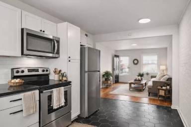 Main picture of 1640 W Northwest Blvd