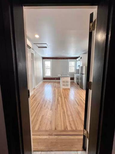 Main picture of 1234 S 1st St