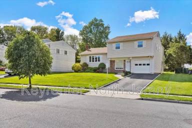 Main picture of 18 Abbe Ln