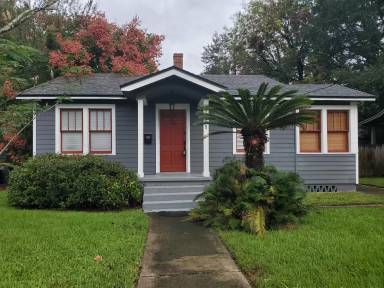 Main picture of 4065 Green St