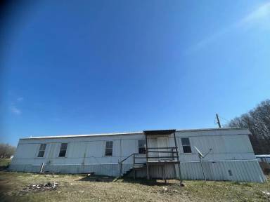 Main picture of 125 Old Red Rd
