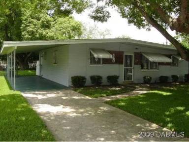 Main picture of 1745 Montgomery Dr