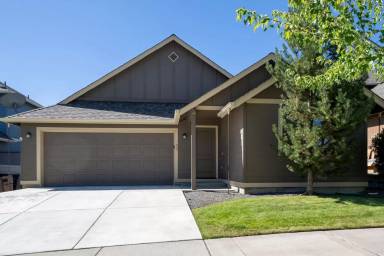 Main picture of 639 SE Glencoe Pl
